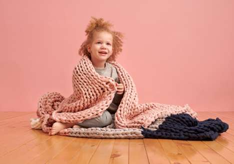 Oversized Knit Weighted Blankets : Nuzzie Knit weighted blanket