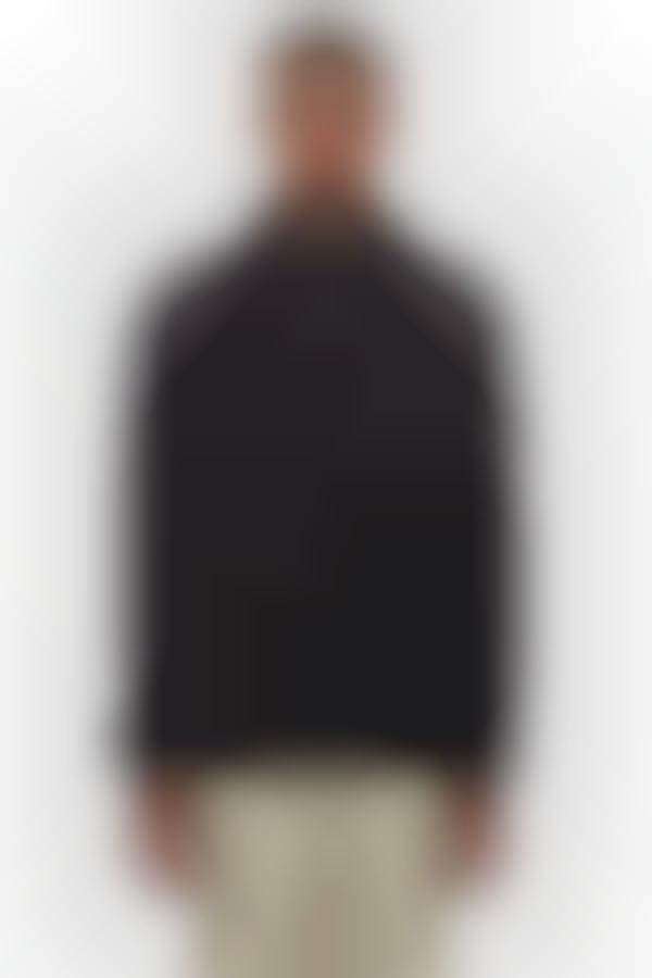 Technical Lightweight Outerwear Designs
