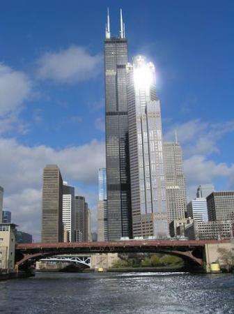 10 Innovative Structures in Chicago
