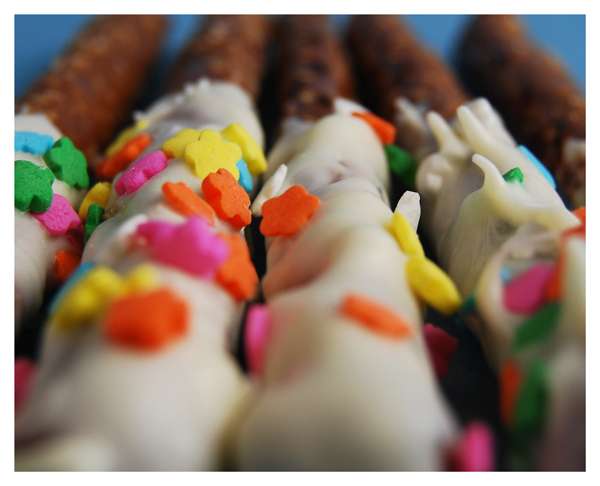 100 Decadent Desserts