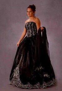 Hot Wedding Hues Image 4