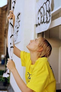 Graffiti-Inspired Artful Streetwear Image 3