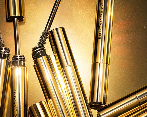 Luxurious Lash-Boosting Mascaras