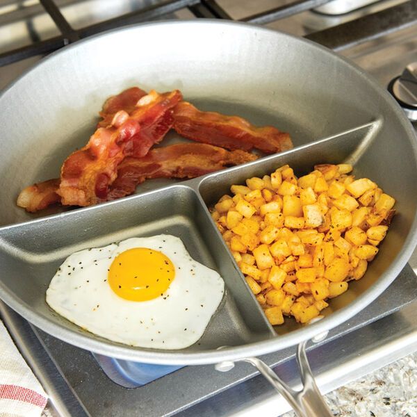 Sectioned Stovetop Cookware : Divided Pan