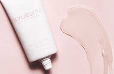 Priming Clear Sunscreens