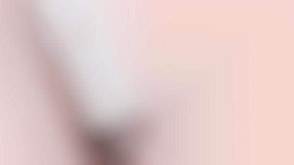 Priming Clear Sunscreens