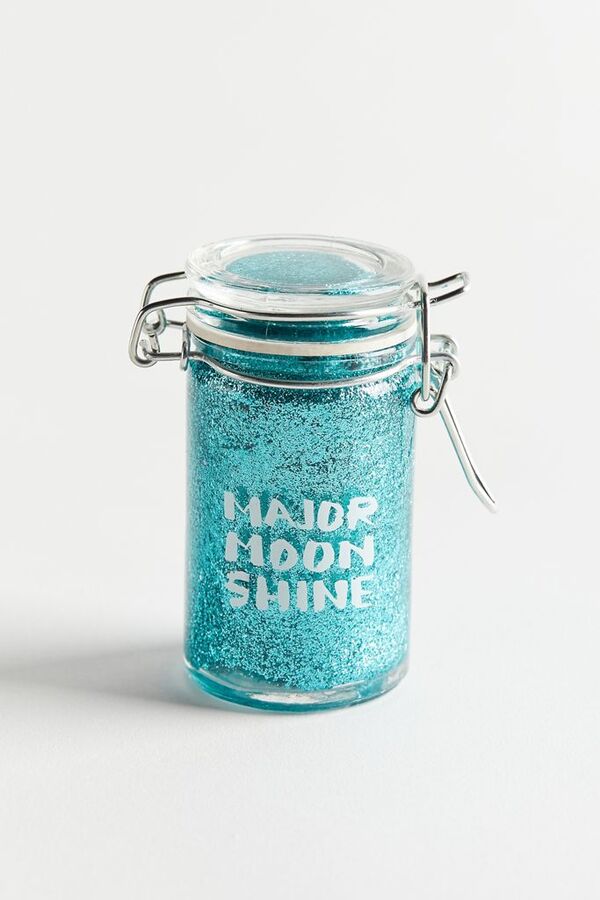 15 Shimmering Beauty Products