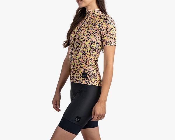 Versatile Stylish Cycling Kits