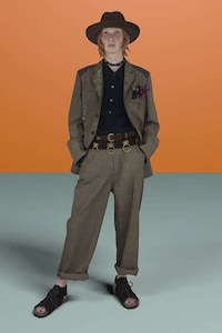 Three-Dimensional Fashion Lookbooks Image 2