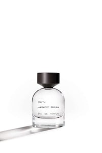 Eco-Friendly Genderlesss Fragrances Image 2