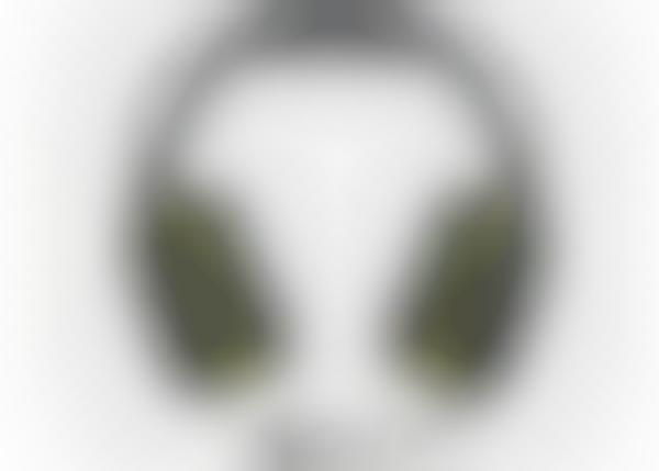 Magnetically Powered Headsets