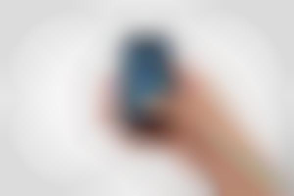 Mini 4G-Enabled Smartphones