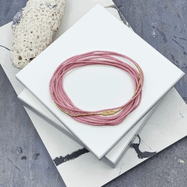 15 Minimalist Jewelry Collections