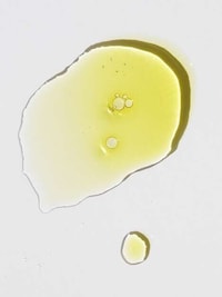 Vegan Clarifying Face Oils Image 2