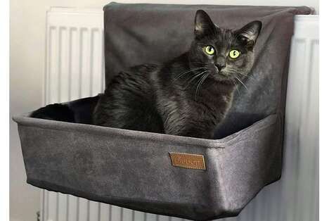 Warmth-Capturing Cat Beds