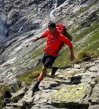 Protective High-Top Trail Shoes Image 2