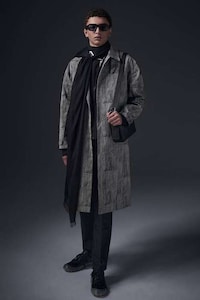 Meditation-Themed Spring Fashion Image 5