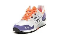 Sleek Leather Vibrant Footwear Image 3