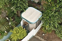 Year-Round Garden Office Pods Image 2