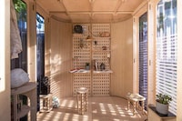 Year-Round Garden Office Pods Image 5