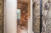 Year-Round Garden Office Pods Image 6