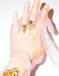Opulent Eyeball Jewelry Image 3