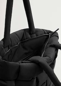 Affordable Quilted Totes Image 3