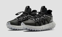 Zero-Gravity Training Shoes Image 4