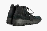 Featherlight Military-Inspired Footwear Image 4