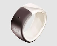 Discreet Wearable Technology Rings Image 4
