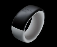 Discreet Wearable Technology Rings Image 5