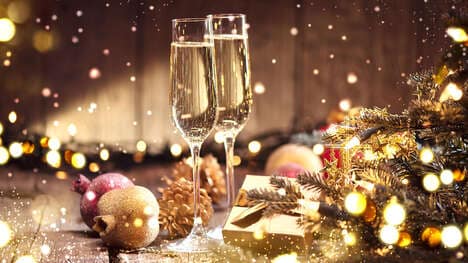 Non-Stop Holiday Radio Stations