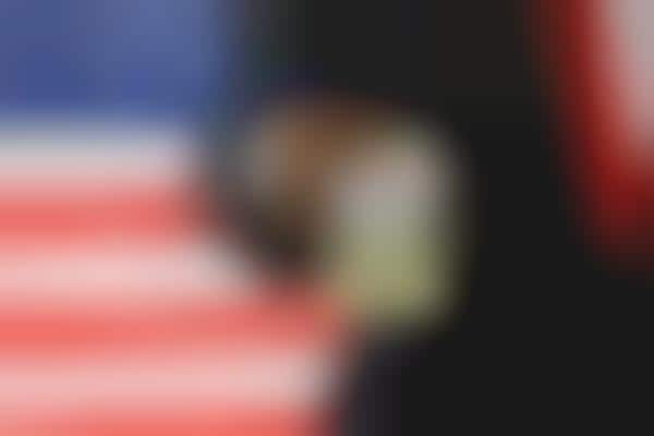 Stress-Alleviating Political Donation Platforms