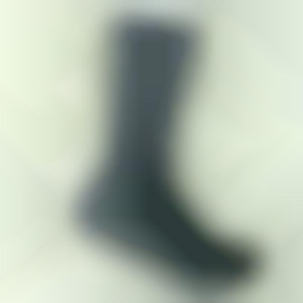 Temperature-Regulating Winter Socks