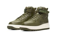 Sturdy Earthy High-Top Shoes Image 5