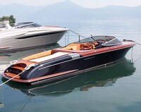 Vintage Boat Revivals Image 2