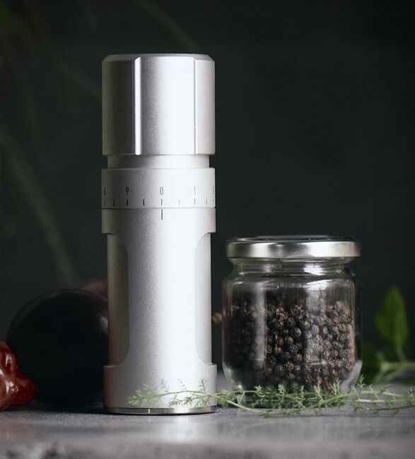 Bodum Bistro Automatic Gravity Activated Salt and Pepper Grinder