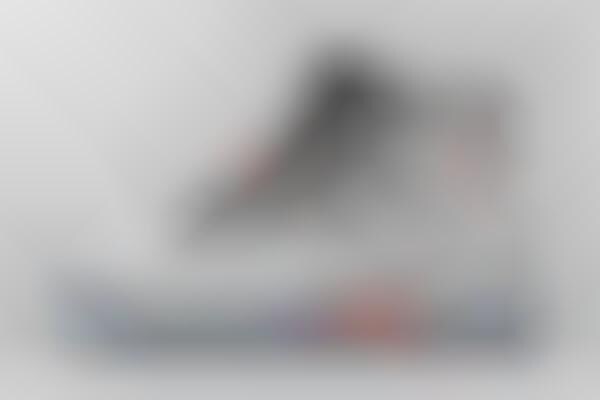 Self-Lacing Basketball Shoes