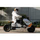 Emissions-Free Metropolitan Motorcycles Image 3