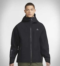 Recycled Polyester Hiking Outerwear Image 6