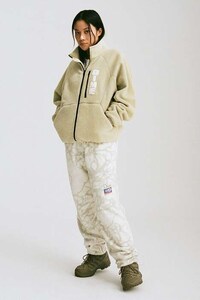 Ultra-Cozy Holiday Collections Image 2