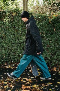 Winter-Ready Skate Apparel Image 6