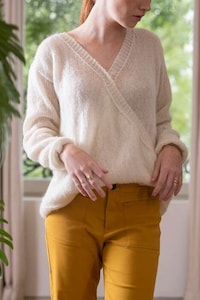 Shimmery DIY Knitting Kits Image 2