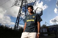 Communal Eco-Friendly Apparel Image 2