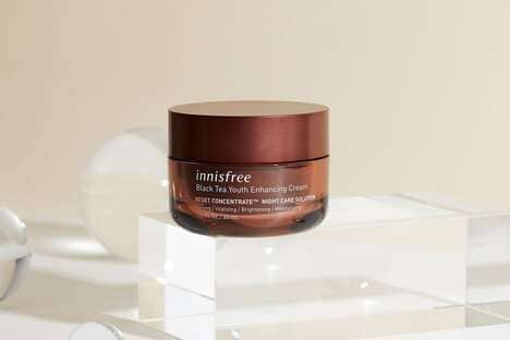Black Tea-Infused Skincare