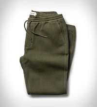 At-Home Relaxation Apparel Image 3