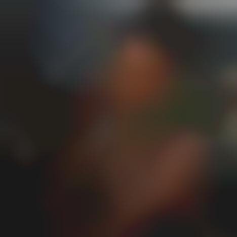 Slim Noise-Cancelling Ear Buds