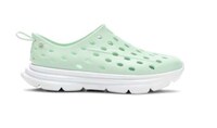 Sugarcane-Made Recovery Footwear Image 3