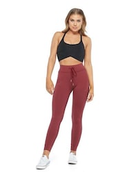 Stylish Functional Activewear Image 2