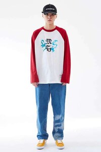 90s-Themed Laidback Faashion Image 2
